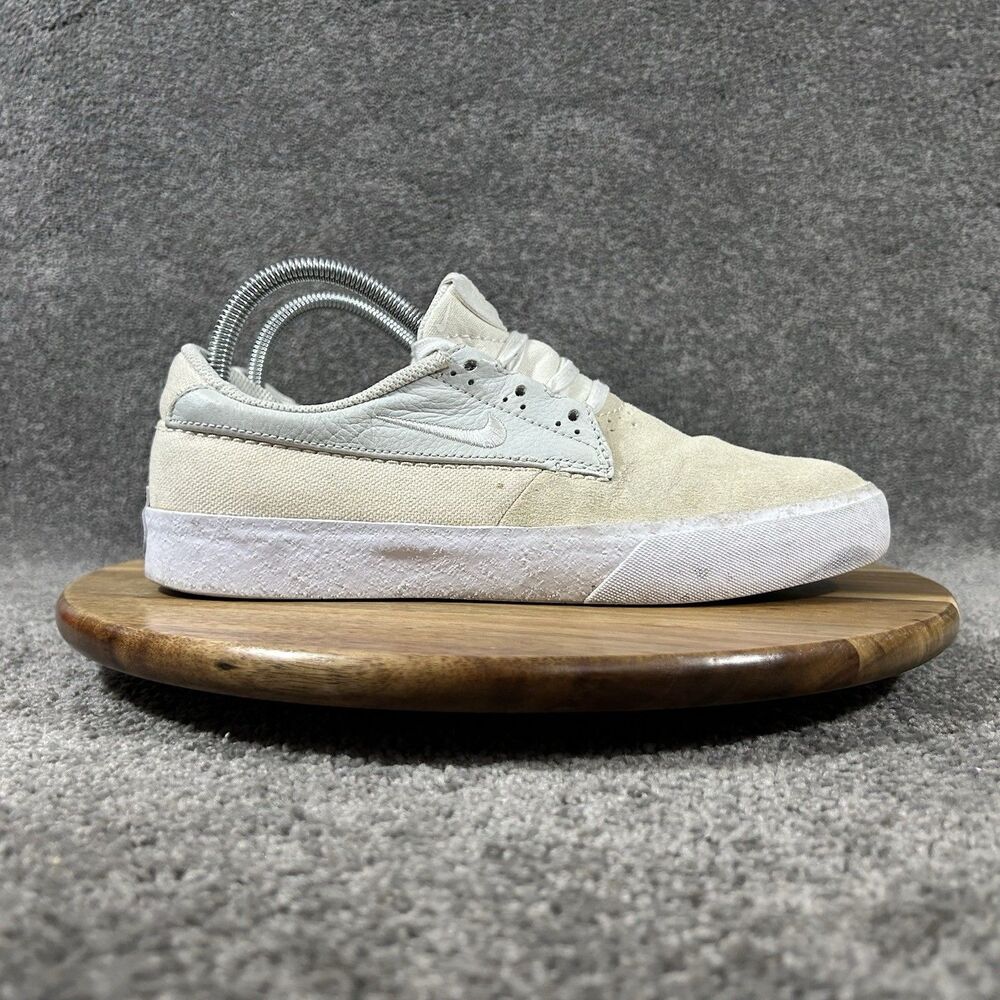 Nike SB Shane Premium DM0478-111 Men’s Size 7.5 Summit White Skate Shoes Used
